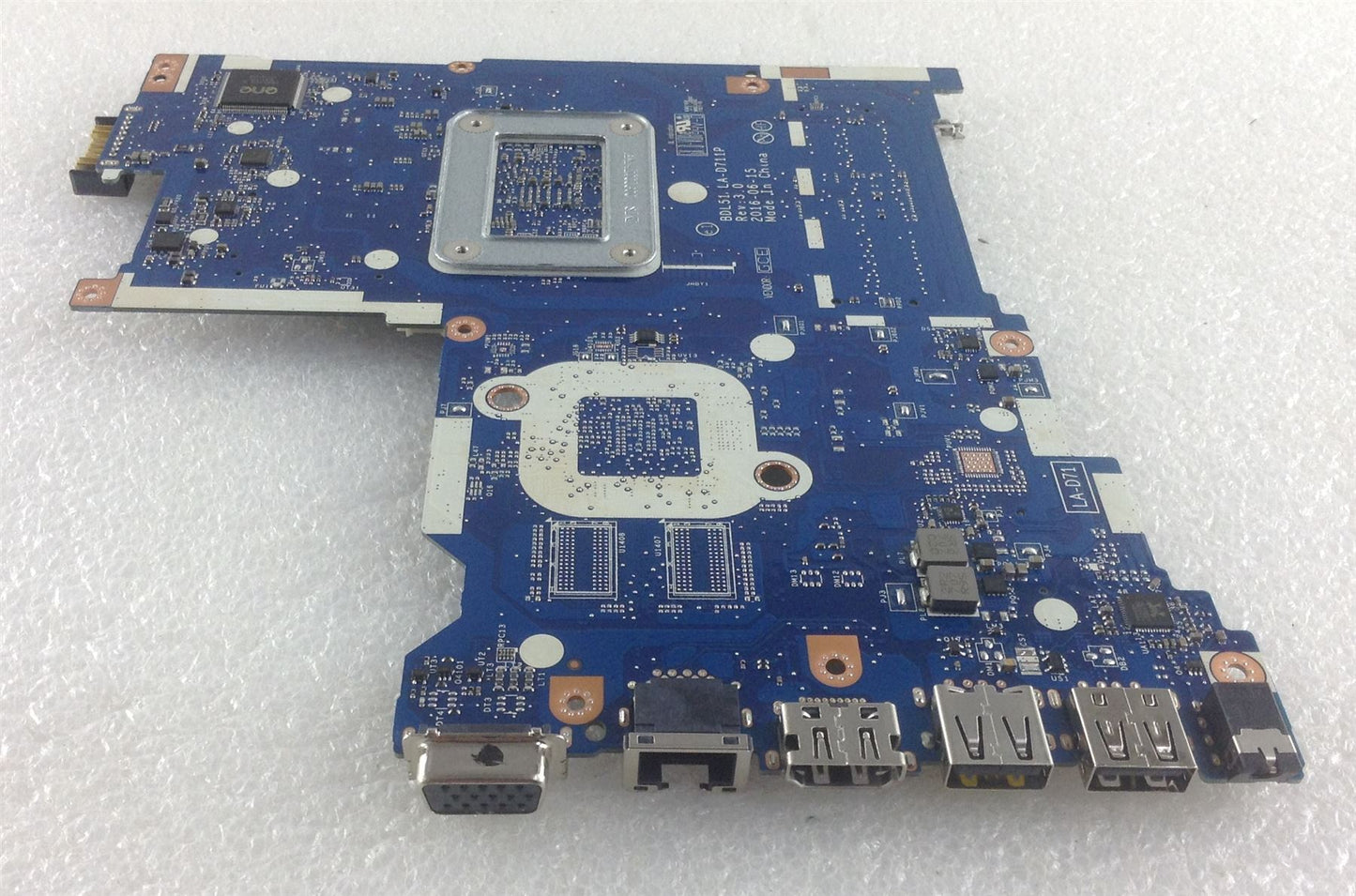 HP 255 G5 System Board MOTHERBOARD Mainboard 858588-001 LA-D711P AMD A6-7310 2.0 GHz