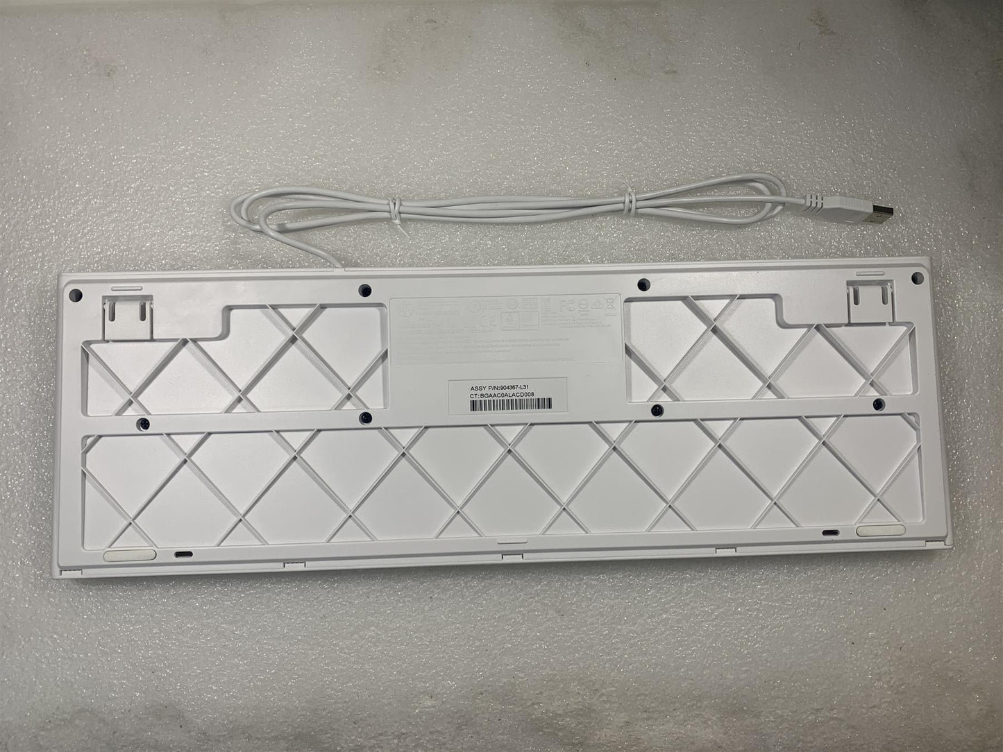 HP 904367-L31 White USB Wired int. English International also named dutch US European Layout Keyboard