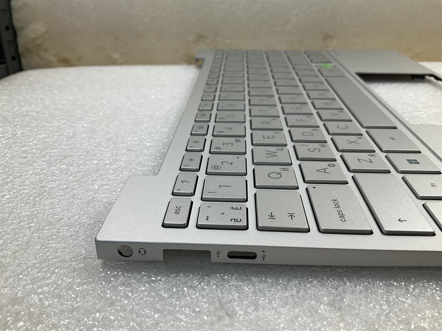 HP ENVY 13-BA 13T-BA L98413-BD1 L96799-BD1 Ukranian Ukraine Palmrest Keyboard