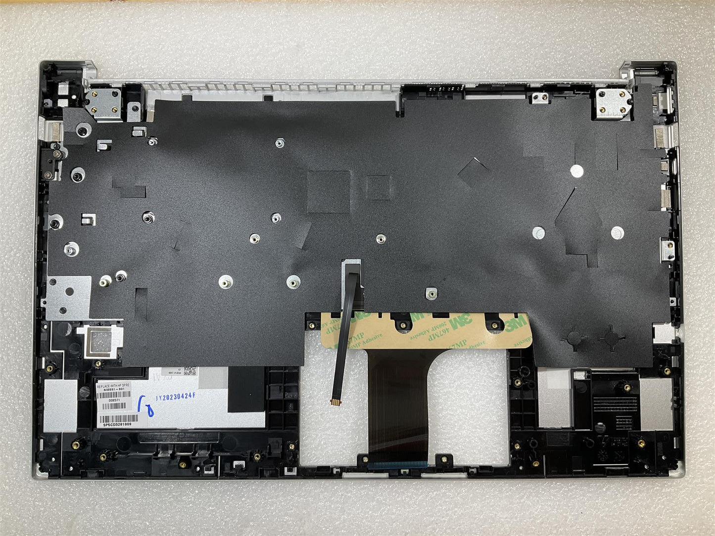 HP Pavilion 15-EH 15-EG N05643-BG1 N02261 Switzerland Swiss Keyboard Palmrest