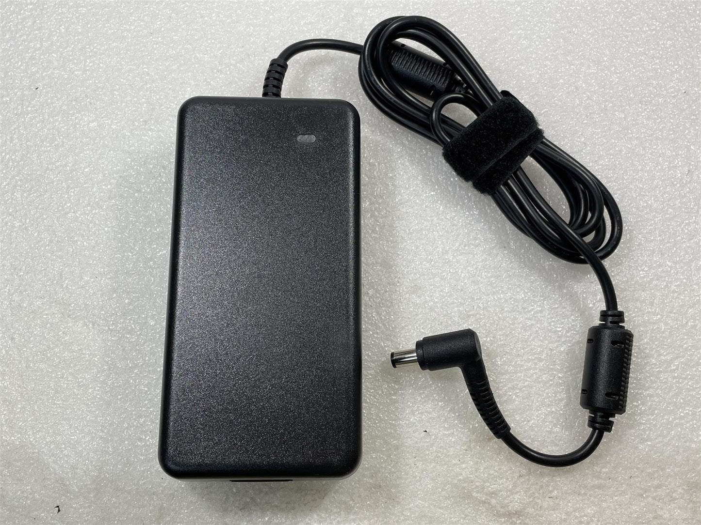 For HP 697317-001 AC Adapter TPC-DA52 849652-003 150W 19.5V 7.69A Genuine NEW