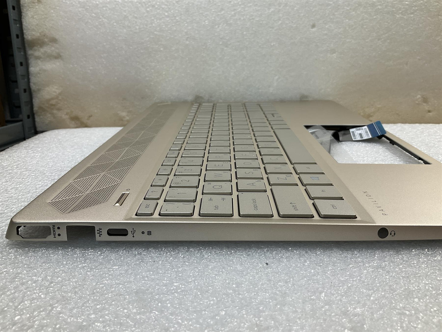 HP Pavilion 15-CS 15-CW L26323-261 L24754 Bulgarian Bulgaria Keyboard Palmrest