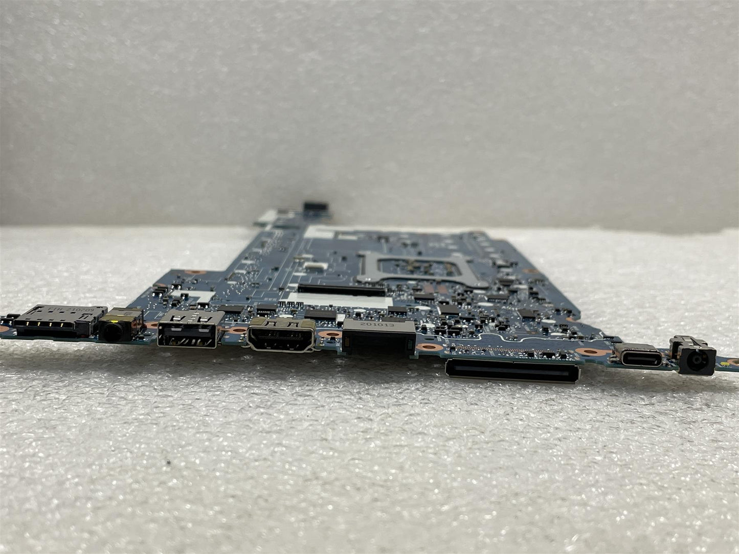 For HP EliteBook 735 G6 L62283-001 601 sending L13663-001 Motherboard UMA AMD RYZEN
