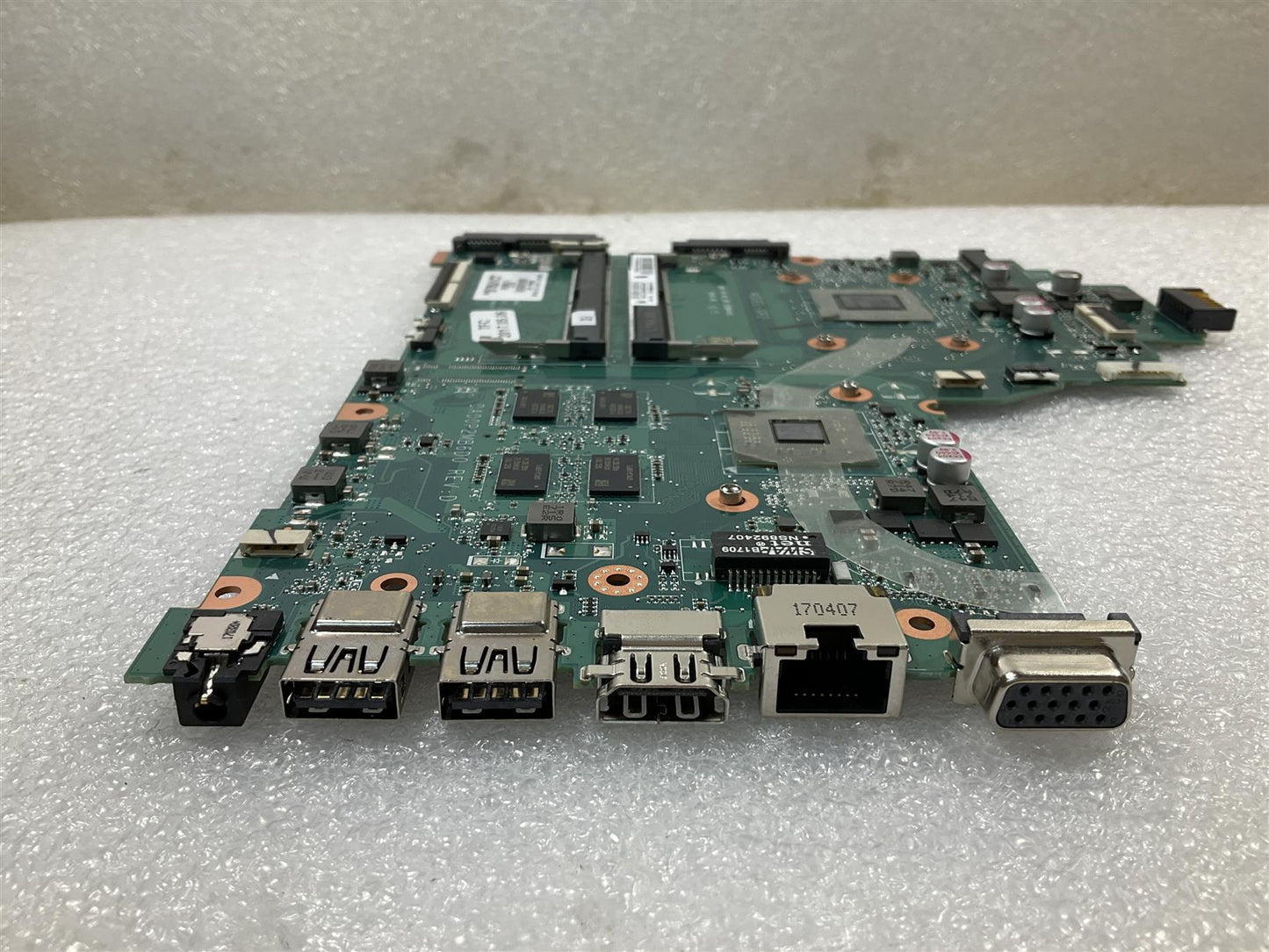 For HP 245 G6 14-BW 928296-601 925540-601 AMD A6-9220P DSC 2GB Motherboard NEW