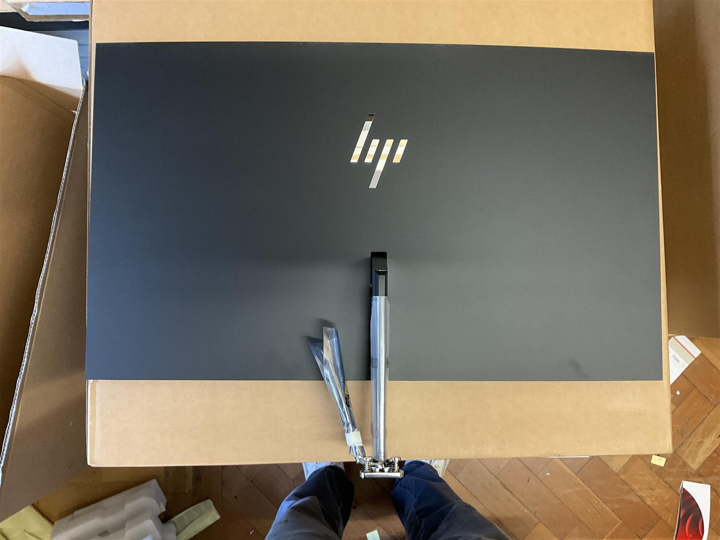HP EliteOne 1000 G2 27 inch AIO L03237-001 4K UHD UWVA non Touch Screen Display