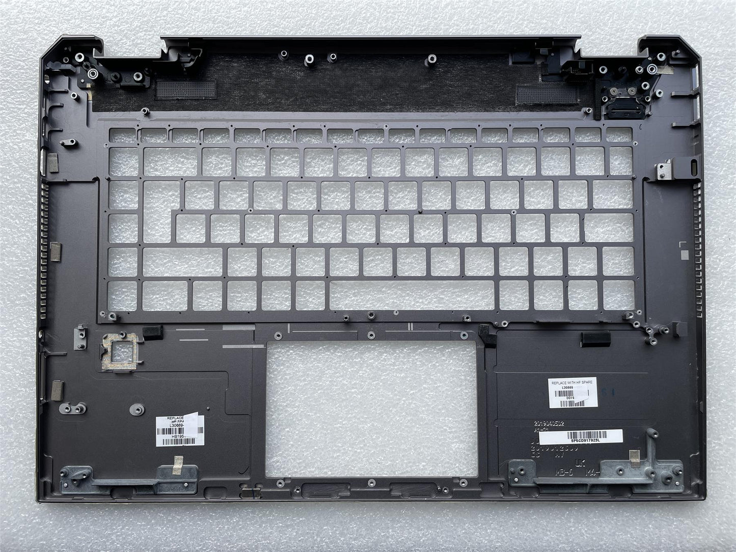 HP ZBook Studio G5 L30669 L30668 Palmrest L ENTER Key TOP COVER NO Keyboard NEW