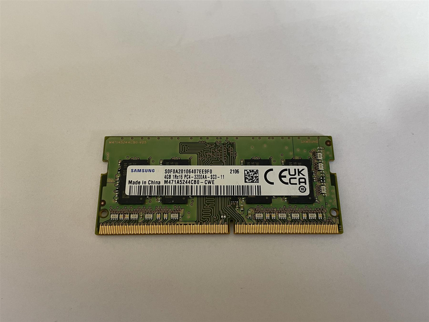 Samsung M471A5244CB0-CWE 4GB 1Rx16 PC4 - 3200AA DDR4 Ram Memory NEW