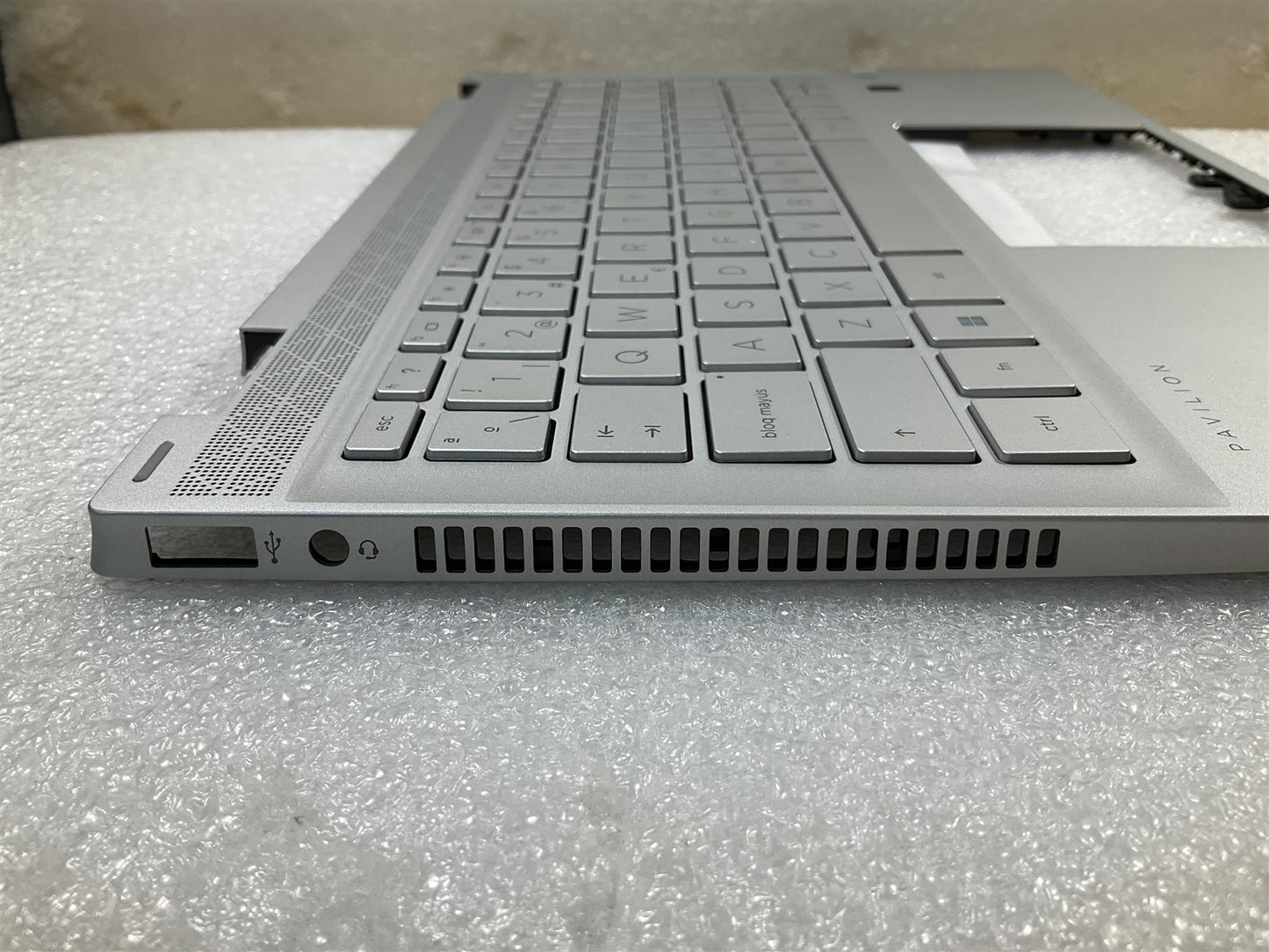 HP Pavilion X360 14-DW M01289-071 L96521-071 Spain Spanish ES Keyboard Palmrest (also Compatible L85716-071 L96519-071 L96521-071 )