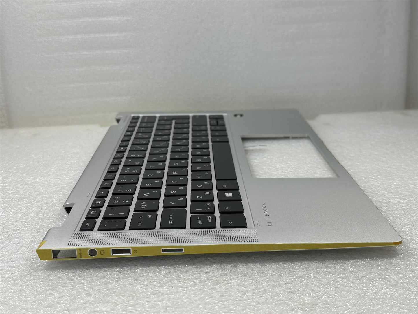 For HP EliteBook x360 1030 G3 L31883-261 Bulgarian Palmrest Keyboard Top Cover