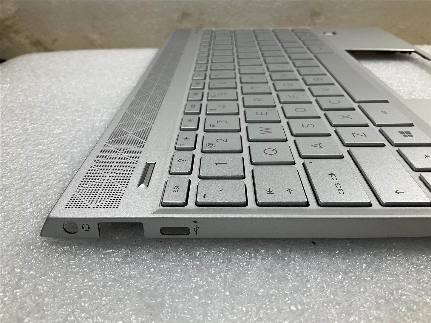 HP ENVY 13-AQ 13T-AQ L55012-271 L53415-271 Romanian Romen Keyboard Palmrest NEW