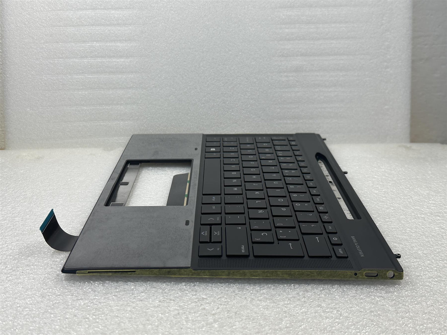 For HP Elite Folio 13.5 inch 2-in-1 M35264-071 Palmrest Keyboard Top Cover