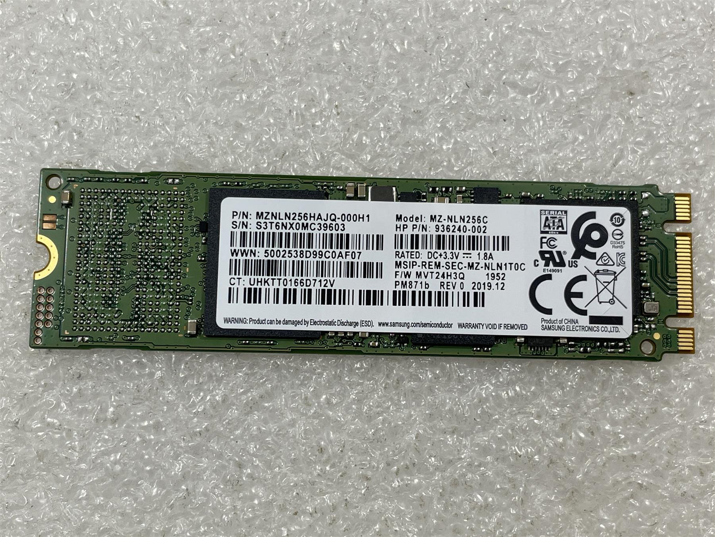 HP 844408-001 Samsung PM871b Solid State Drive SSD 256GB M.2 SATA MZNLN256HAJQ