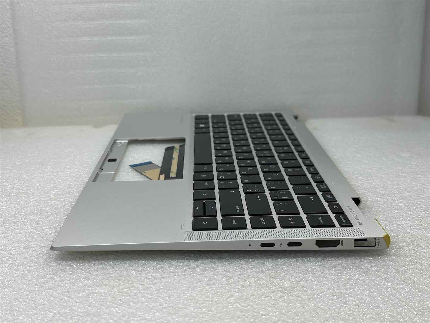 For HP EliteBook x360 1040 G8 M46731-BD1 Ukrainian Palmrest Keyboard Top Cover