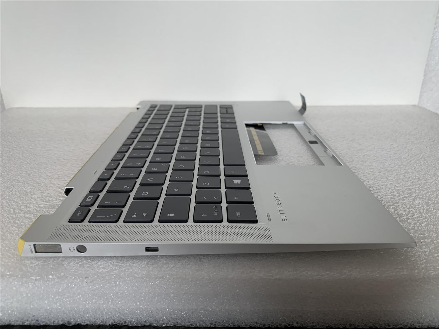 HP EliteBook x360 1030 G7 M16979-061 Italian Eyetie Keyboard Italy Palmrest - We send M16982-061