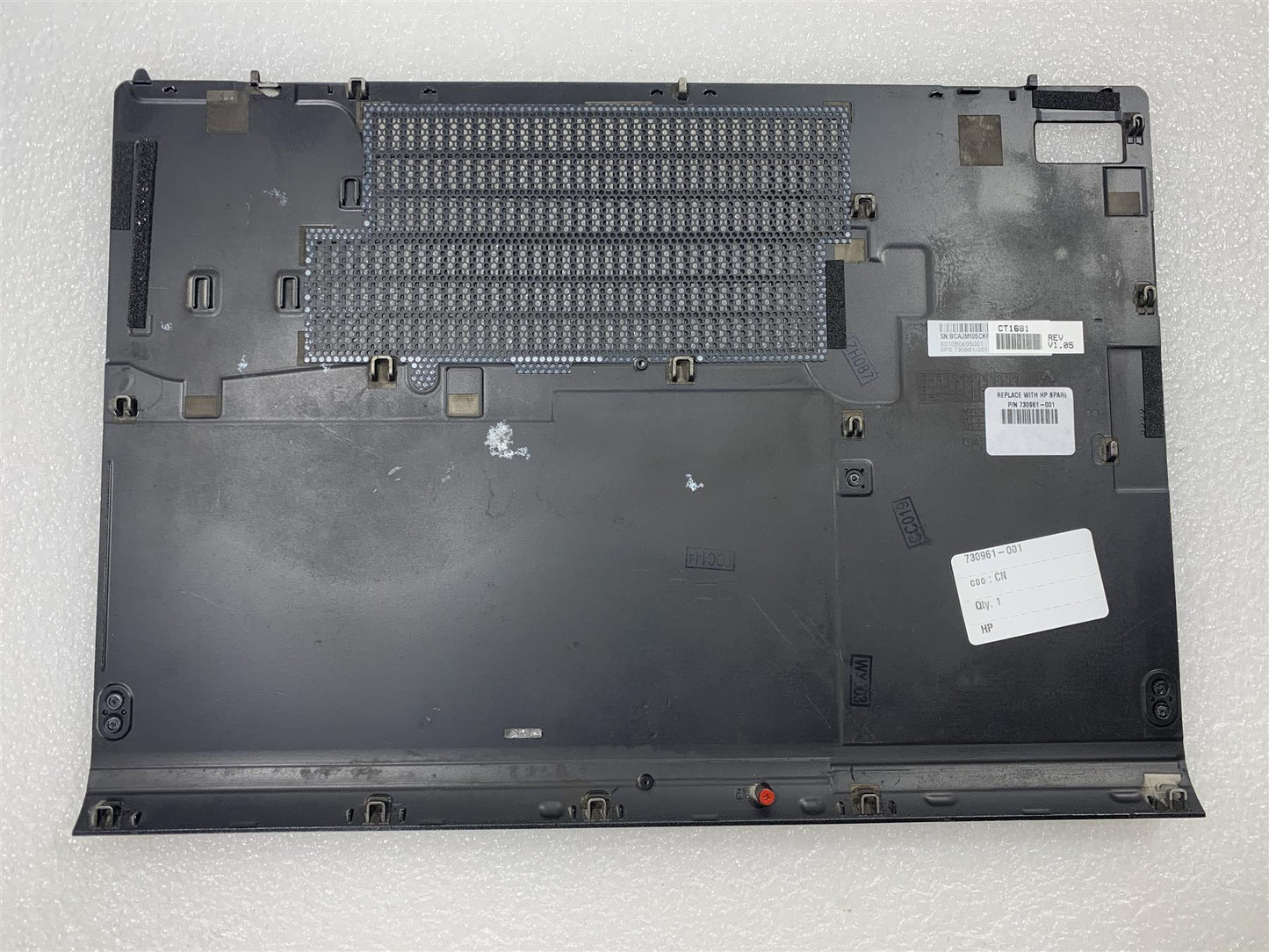 HP ZBook 14 G2 Mobile Workstation 730961-001 Service Door Base Cover Genuine NEW