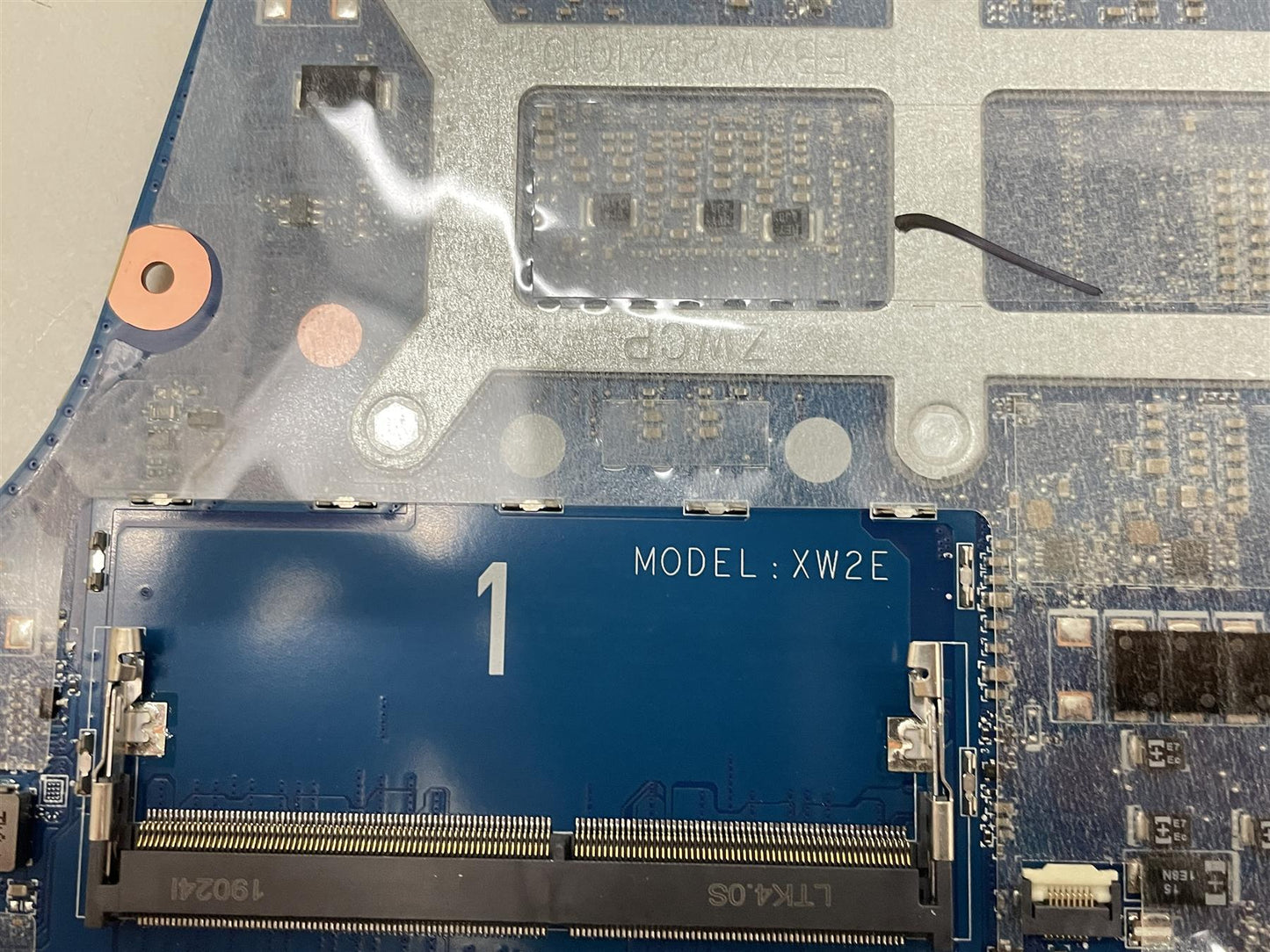 For HP ZBook 15 G6 Mobile Workstation L68827-001 Motherboard DSC - We sending L68821