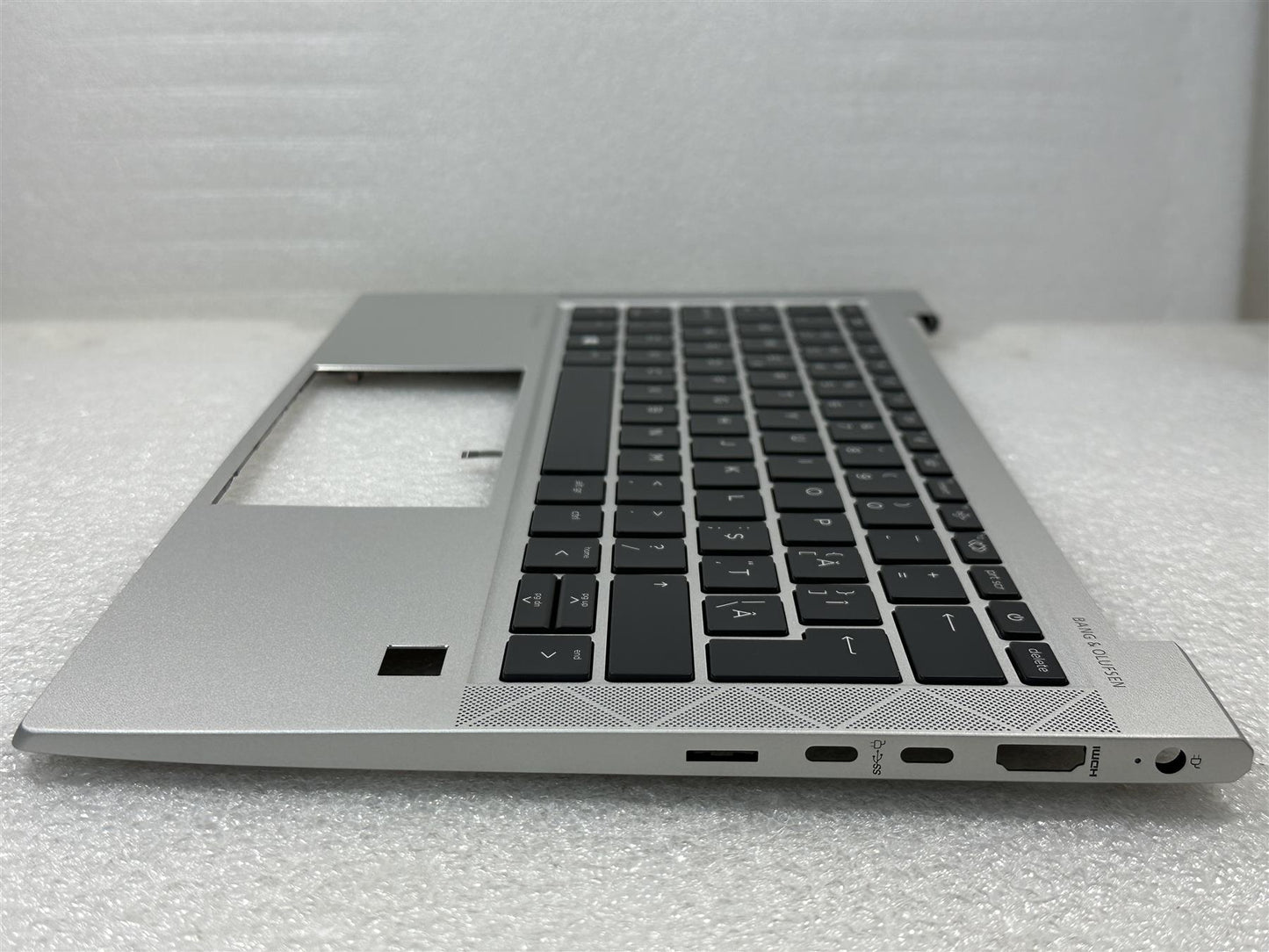 For HP EliteBook 835 G8 Romanian Romen M53846-271 Palmrest Keyboard Top Cover