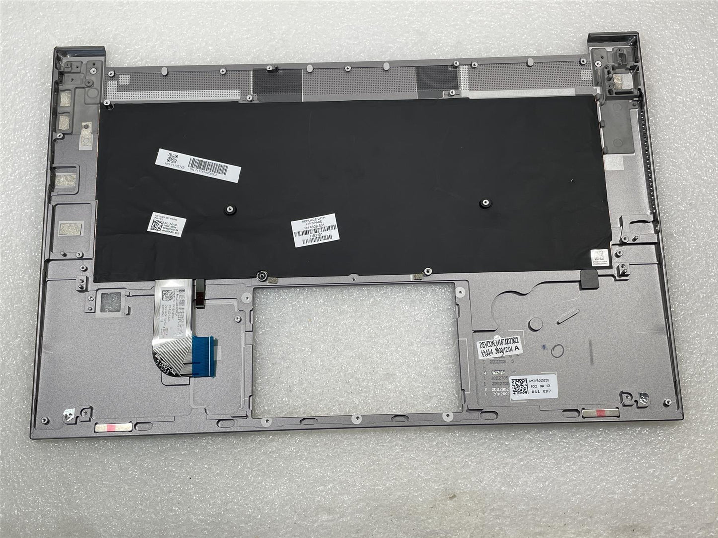 For HP ZBook Studio G7 M14609-B31 US int. English International also named dutch Palmrest Keyboard Top Cover