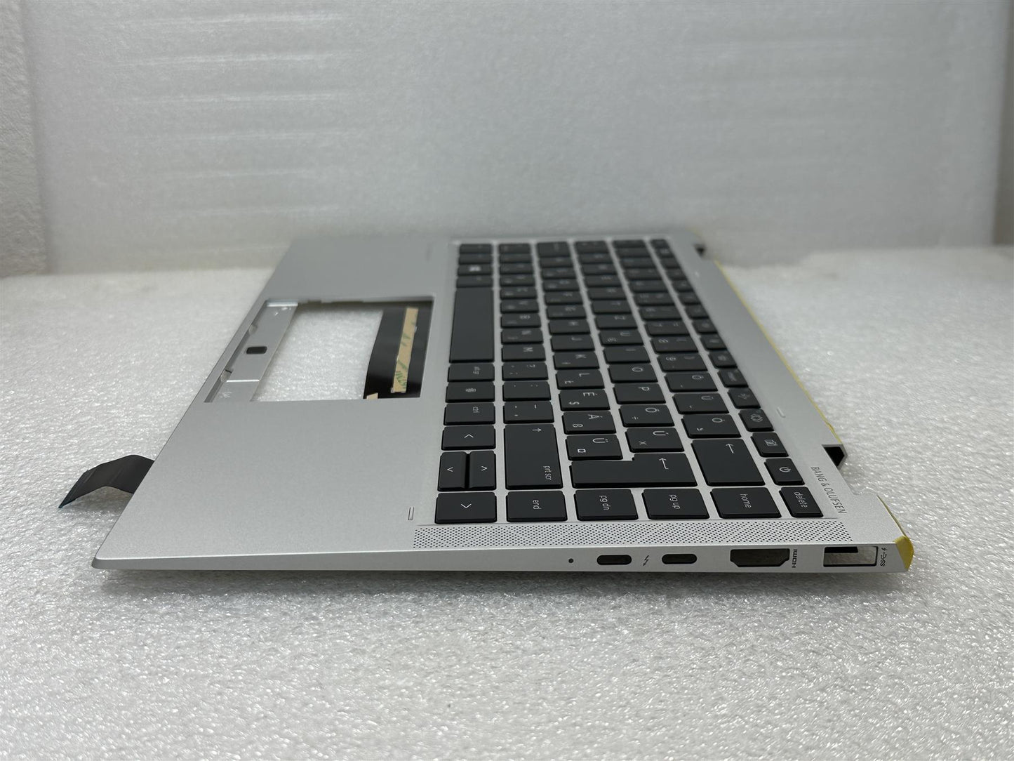 For HP EliteBook x360 1040 G7 M16930-211 Hungarian Palmrest Keyboard Top Cover