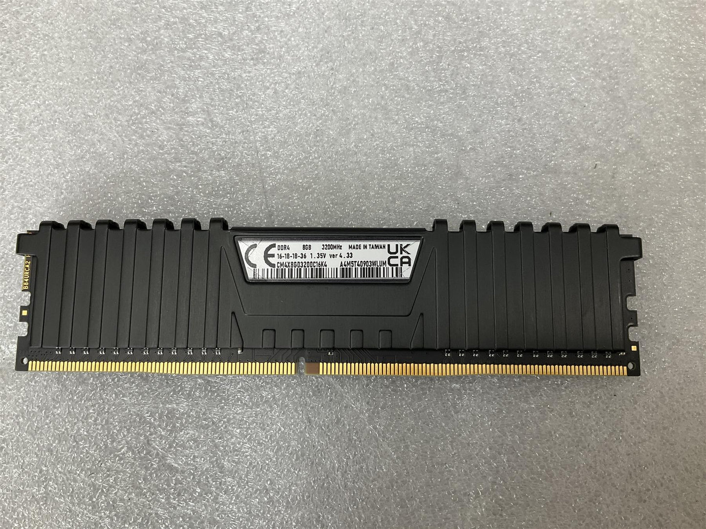 Corsair VENGEANCE DDR4 8GB 3200Mhz CM4X8GD3200C16K4 RAM Memory NEW