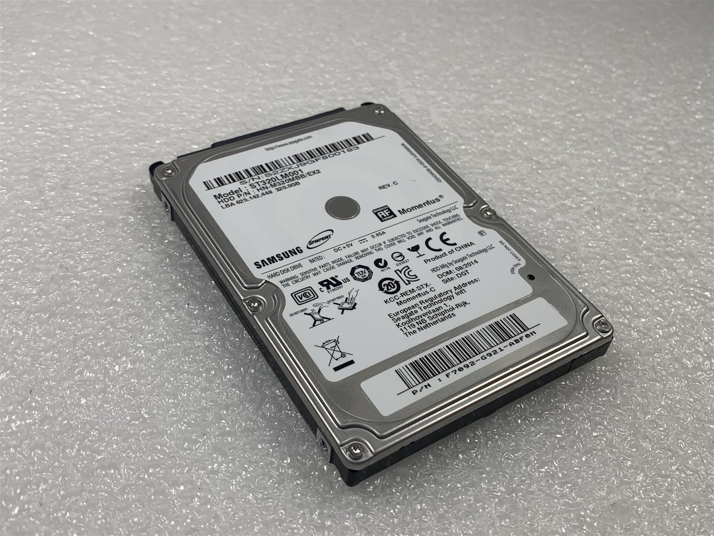 Samsung ST320LM001 HDD Hard Disk Drive 320GB 320 GB 2.5 inch Genuine SATA USED