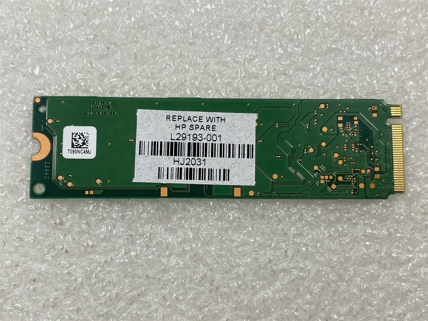 HP L29193-001 Micron 2200 256GB Solid State Drive SSD M.2 NVMe MTFDHBA256TCK NEW