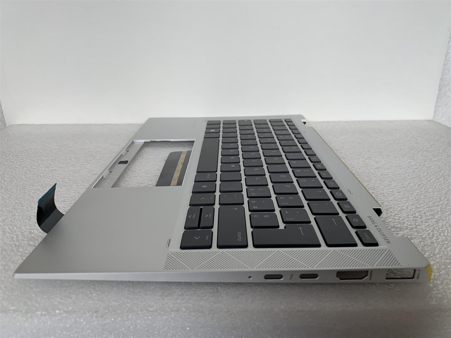 HP EliteBook x360 1030 G7 M16979-061 Italian Eyetie Keyboard Italy Palmrest - We send M16982-061