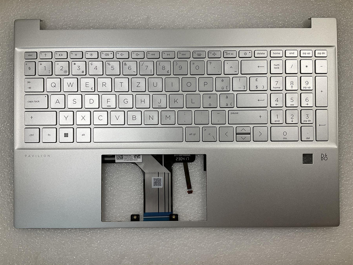 HP Pavilion 15-EH 15-EG N05643-BG1 N02261 Switzerland Swiss Keyboard Palmrest
