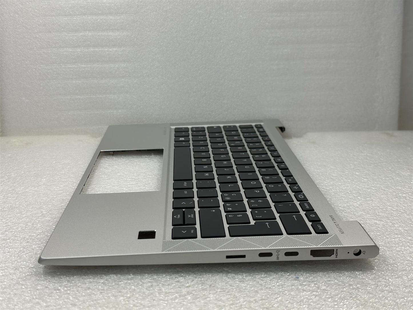 For HP EliteBook 835 G8 Italian Italiano M53848-061 Palmrest Keyboard Top Cover