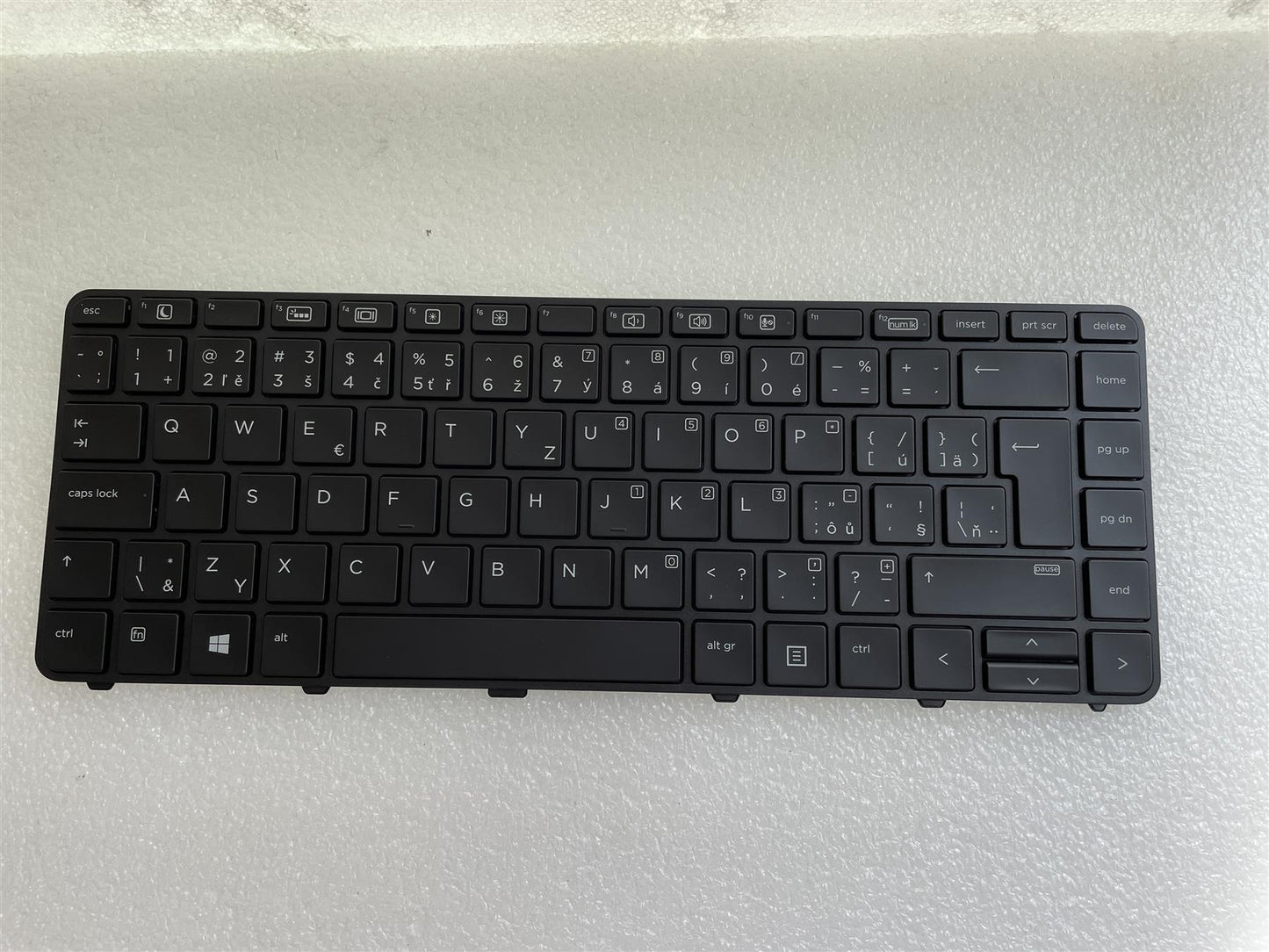 For HP ProBook 430 440 G3  826368-FL1  Keyboard Czech Slovakia Genuine NEW