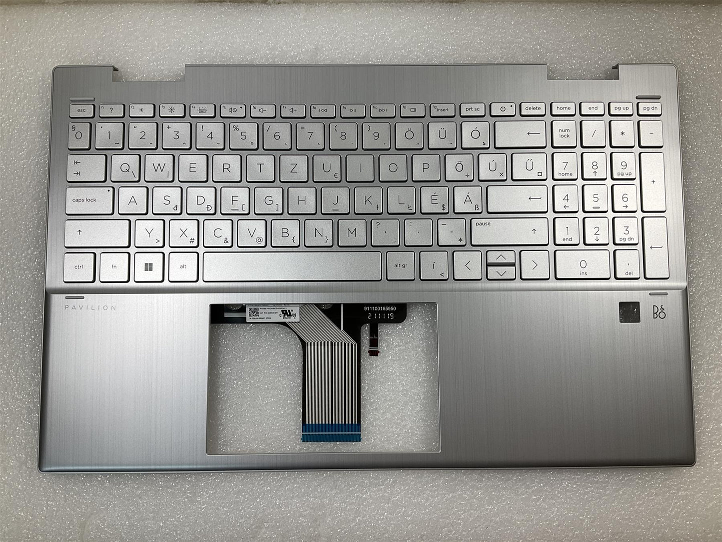 HP PAVILION X360 15-ER 15T-ER M48857-211 M45132-211 Hungary Keyboard Palmrest