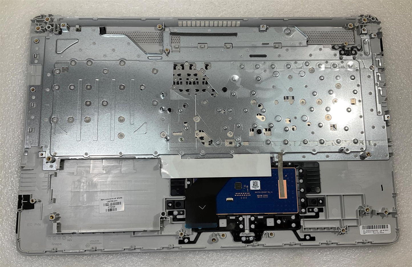 HP 17-BY 17T-BY 17-CA 17Z-CA M00403-211 L92785-211 Hungarian Palmrest Keyboard