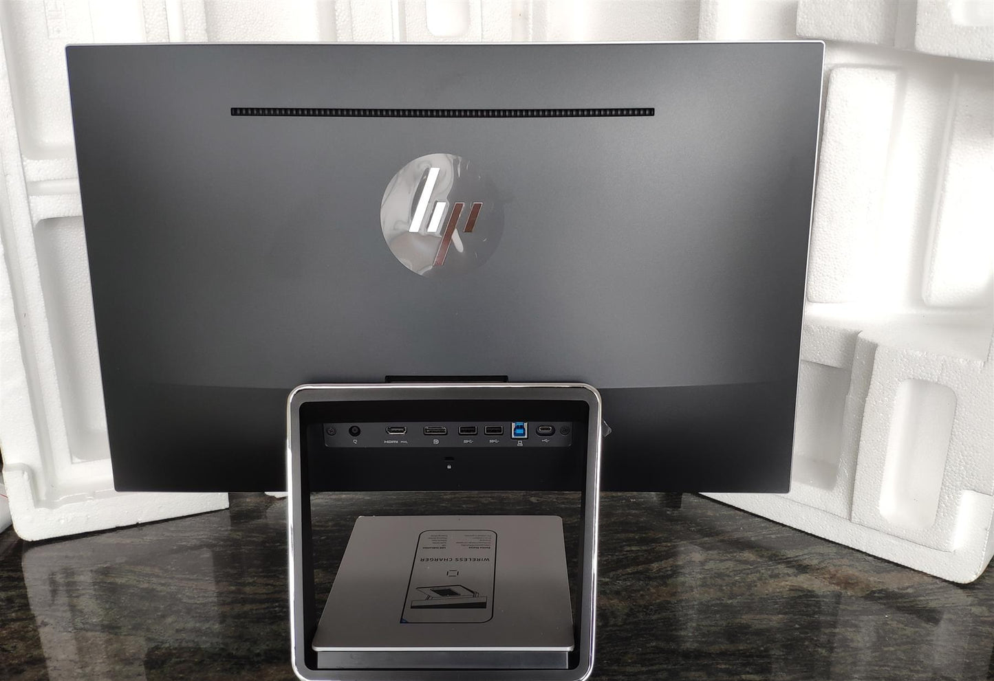 HP 845250-001 EliteDisplay S240uj 23.8 inch USB-C Wireless Charge Monitor Screen