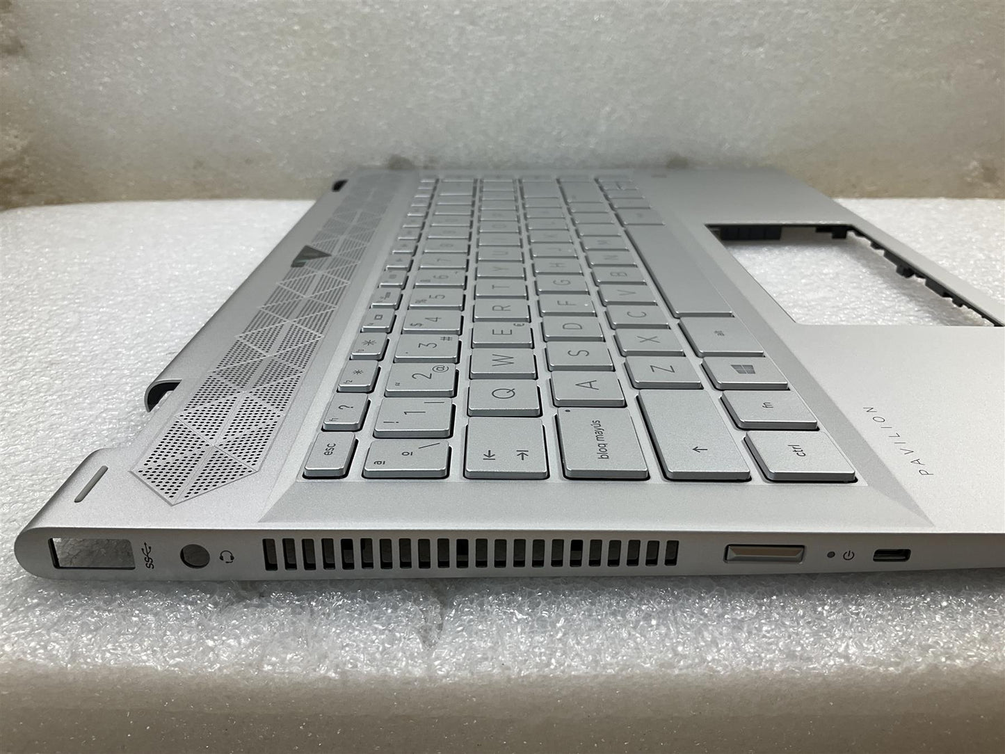 HP Pavilion 14-CD 14-DD L22409-071 L18955-071 Spain Spanish ES Keyboard Palmrest