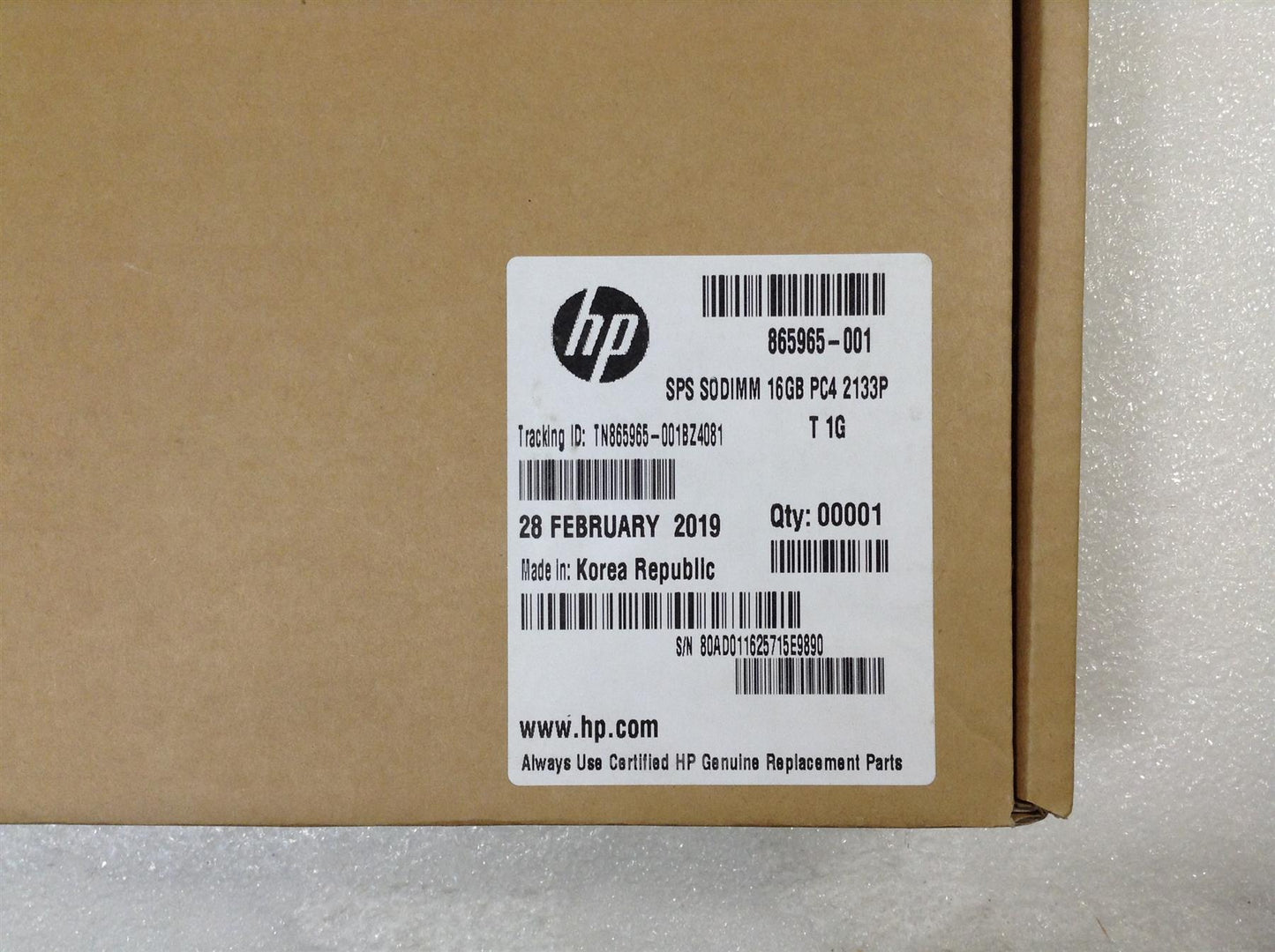 Hp Z1 G3 AN 865965-001 16GB, PC4-2133P-T, CL15 SDRAM Genuine Original NEW