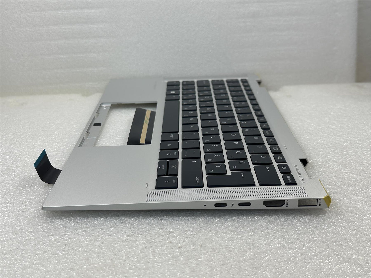 For HP EliteBook x360 1030 G8 M45820-211 Hungarian Palmrest Keyboard Top Cover