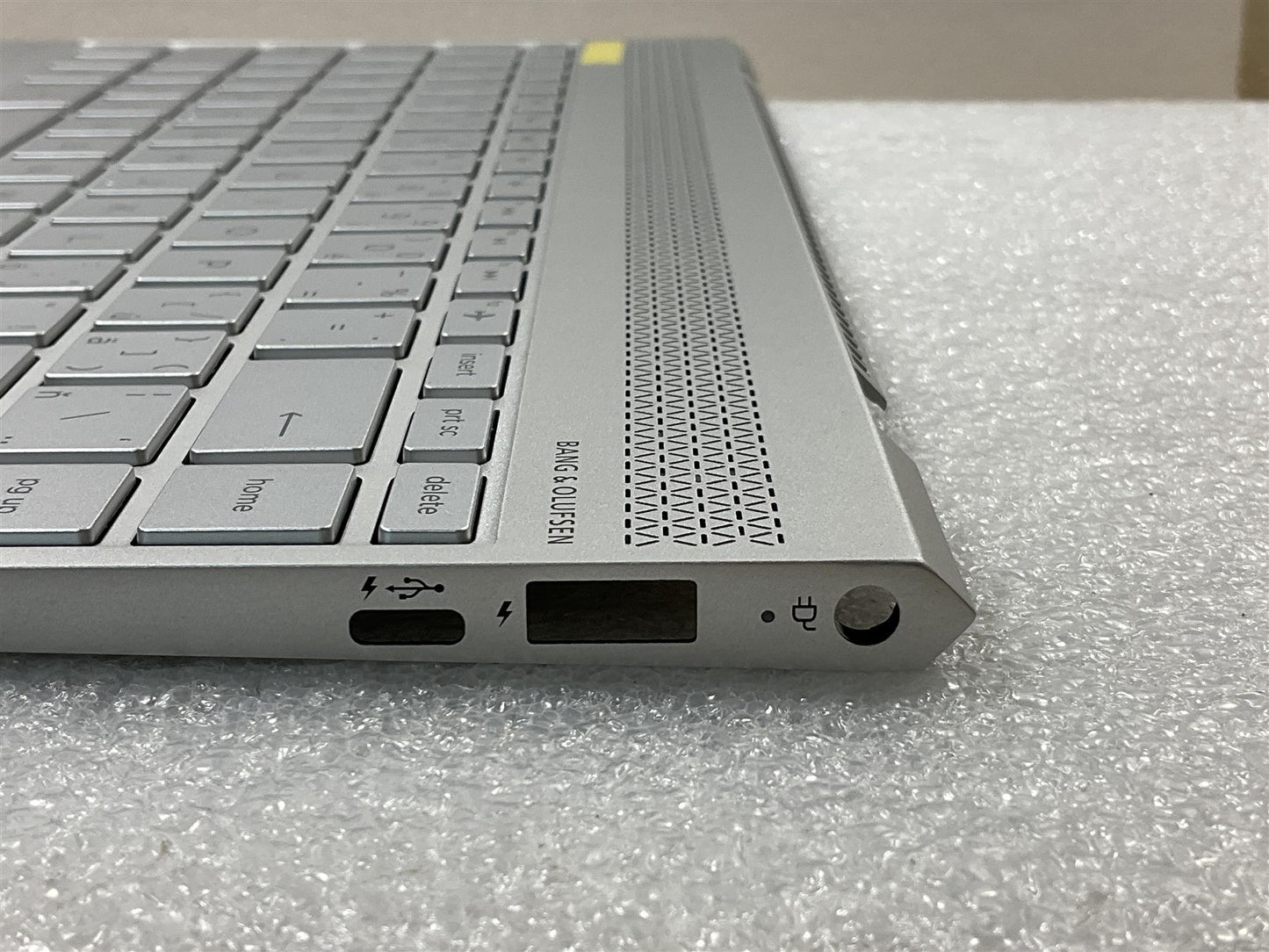 HP Envy 13-AD 13T-AD Laptop 928505-FL1 Czech Slovakia Keyboard UMA Palmrest NEW