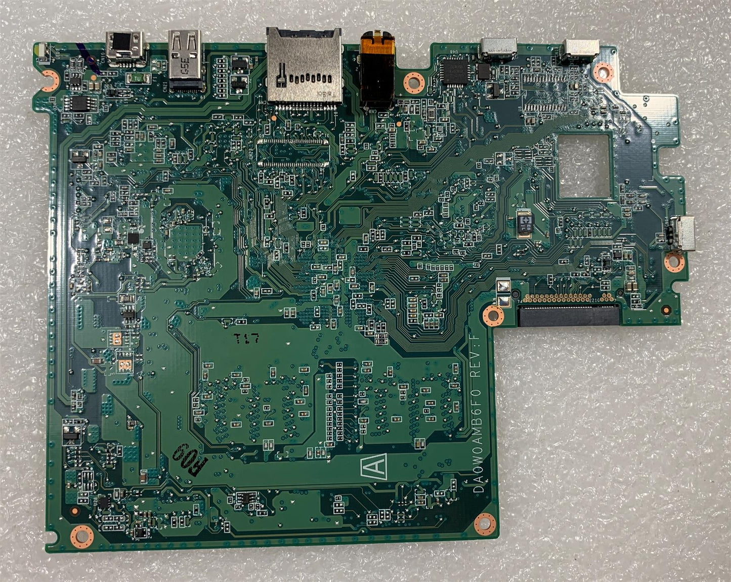 HP Pro Slate Tablet 10 EE G1 803370-601 501 001 Intel Atom Z3735F Motherboard