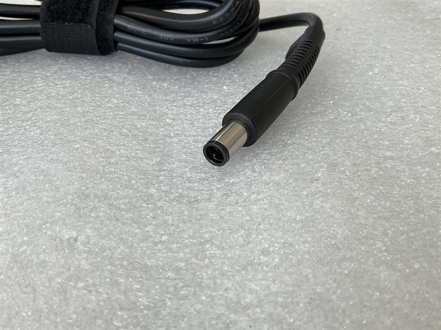 for HP 744893-001 744481-002 HSTNN-CA40 45W Power Charger Adapter Genuine NEW