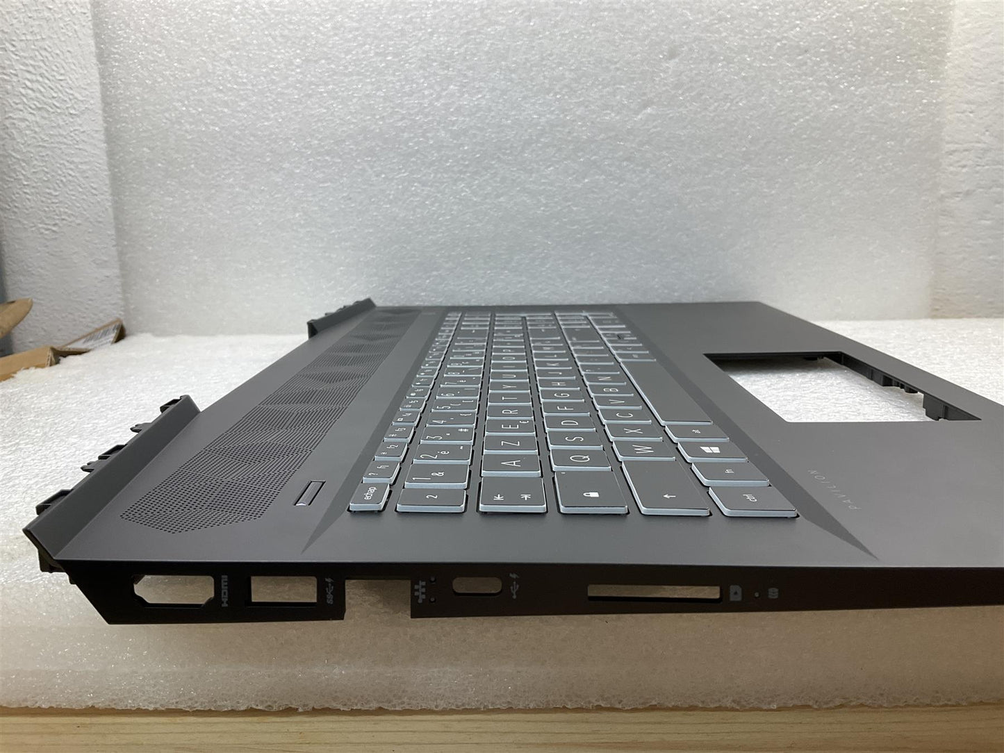 HP Pavilion Gaming 17-CD 17T-CD L61162-051 L58646-051 French Palmrest Keyboard
