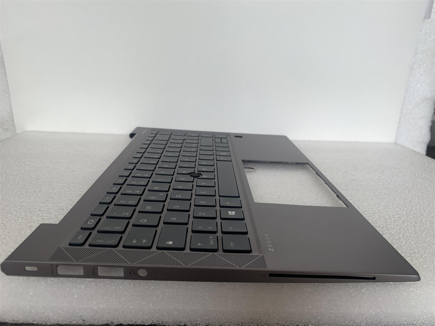 HP ZBook Firefly 14 G8 M07131-061 Italian Eyetie Keyboard Italy Palmrest NEW