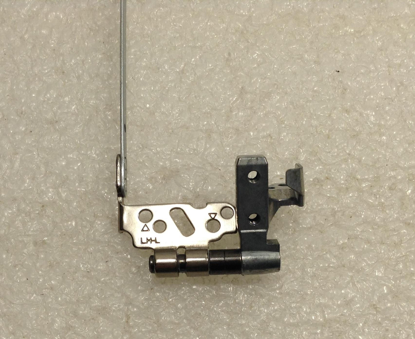 HP EliteBook 2570p 8470p PC 685414-001 Left Hinge with Bracket 6055B0022001 NEW