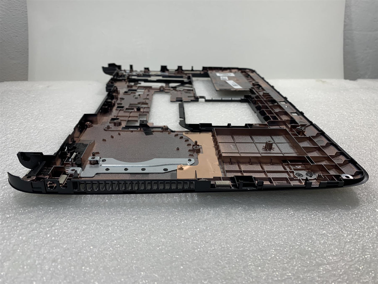 HP ProBook 440 445 G3 829008-001 Lower Base Bottom Case Chasis Cover Genuine NEW