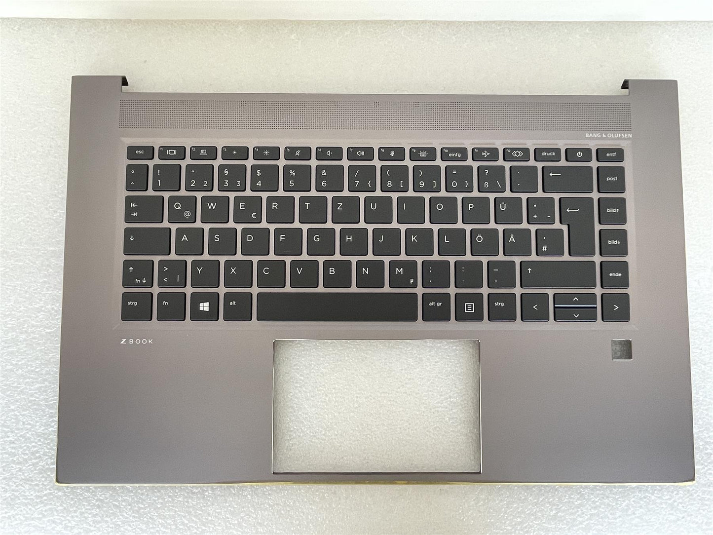 HP ZBook Studio G8 M14607-041 German GR Keyboard Germany Palmrest DSC NEW