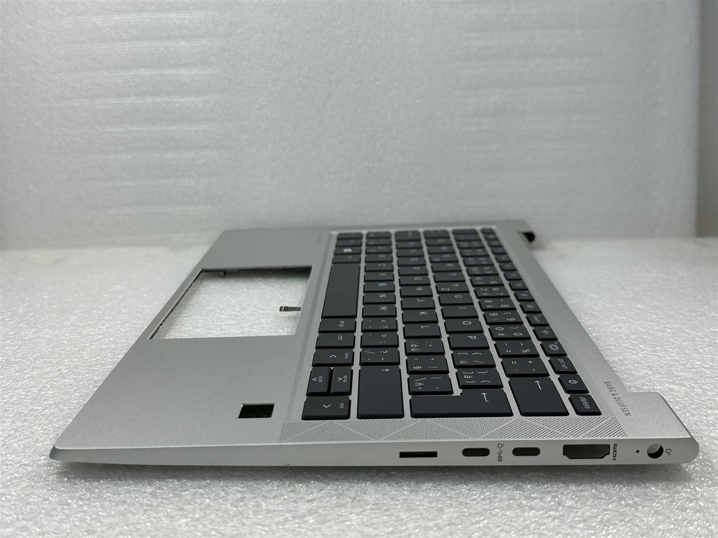 For HP EliteBook 835 G8 Czech Slovakia M53847-FL1 Palmrest Keyboard Top Cover