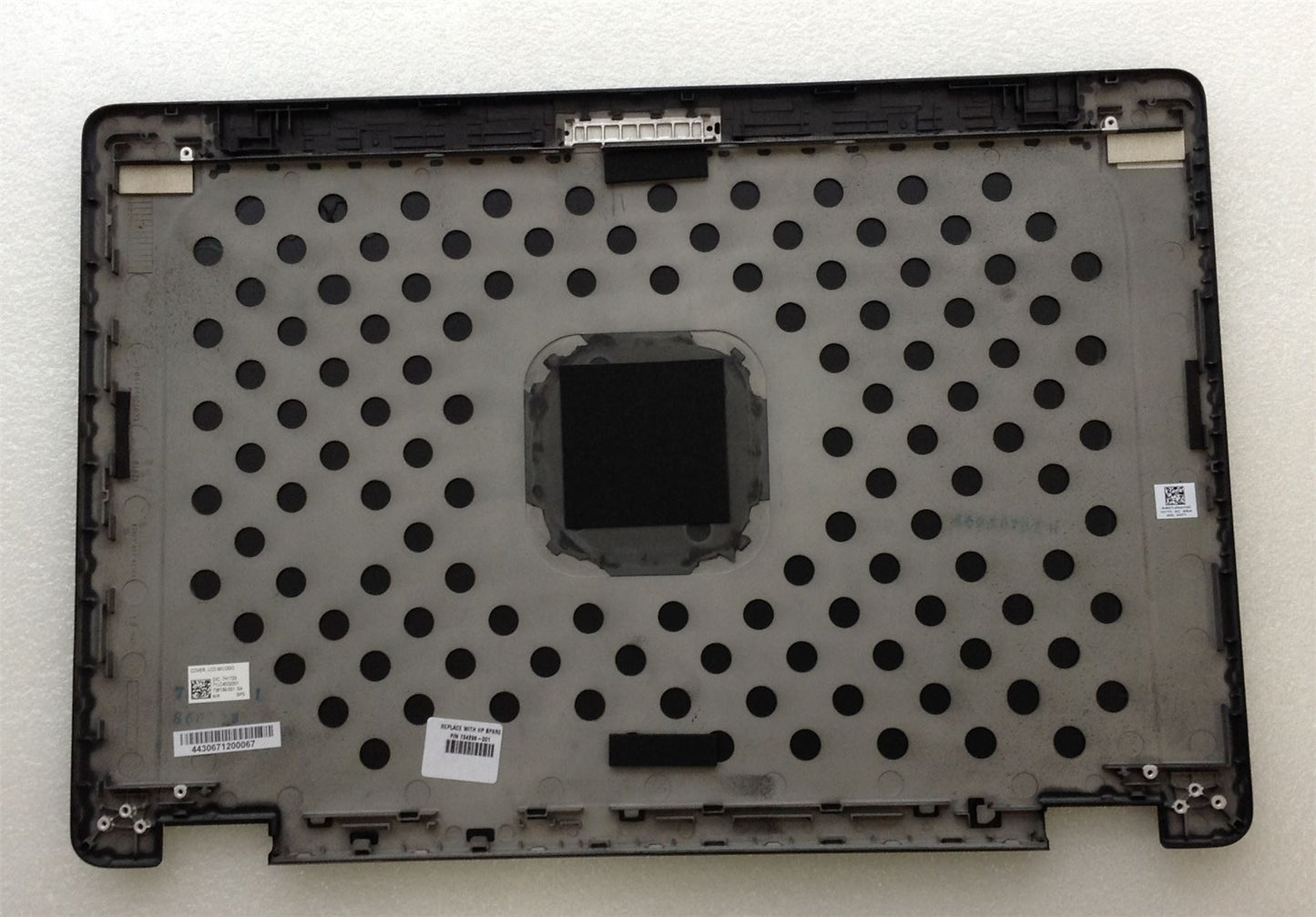 HP Zbook 15 G1 G2 734296-001 Screen Display Rear Back Top Case Cover 738139-001Z 01- 9 - 4LaptopPart NEW