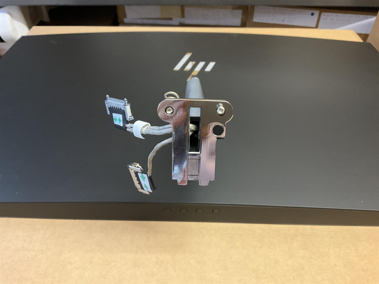HP EliteOne 1000 G2 27 inch AIO L03237-001 4K UHD UWVA non Touch Screen Display