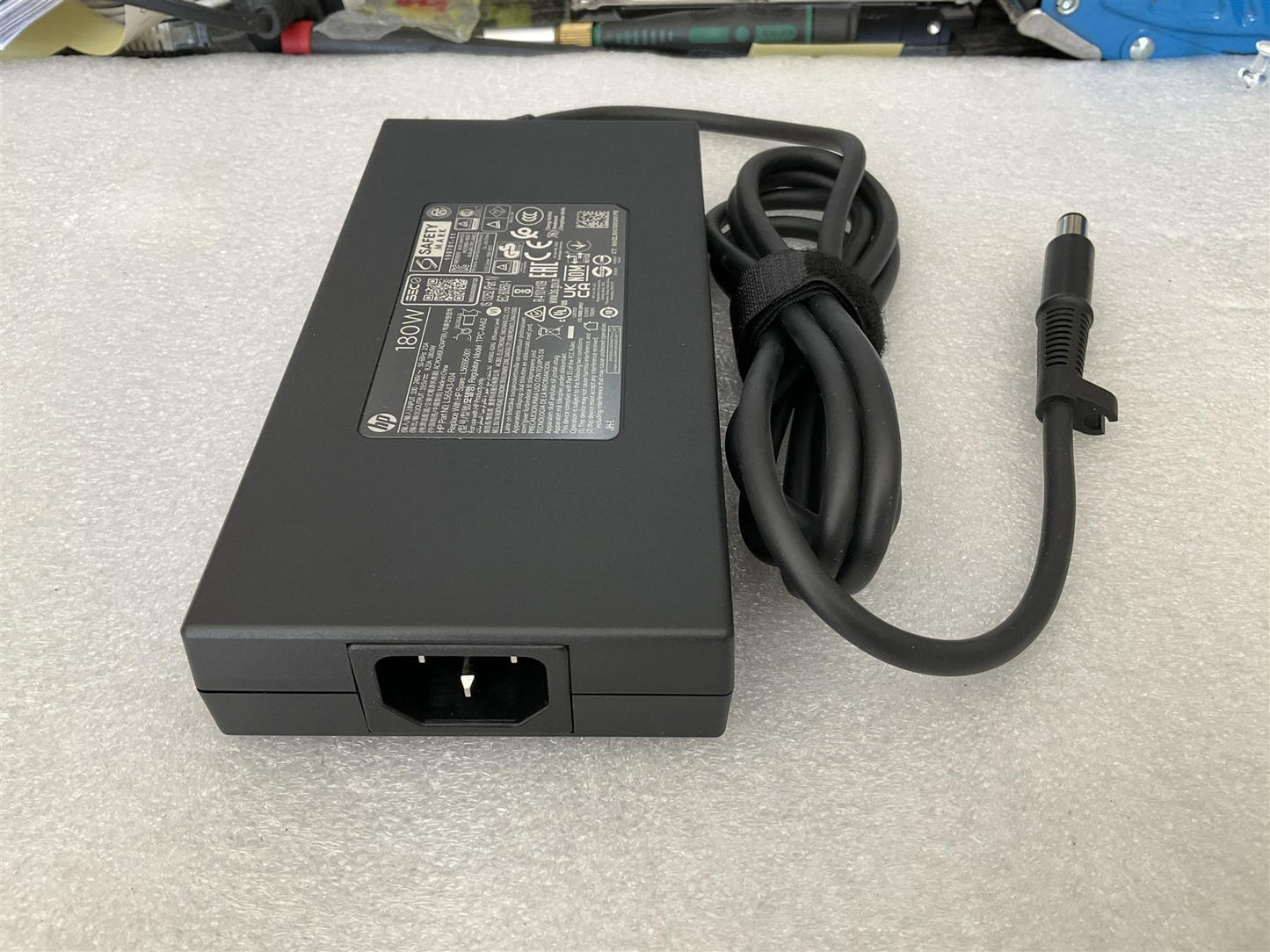 HP L56543-004 L56595-001 TPC-AA62 AC Power Adapter Charger 19.5V 9.23A 180W NEW
