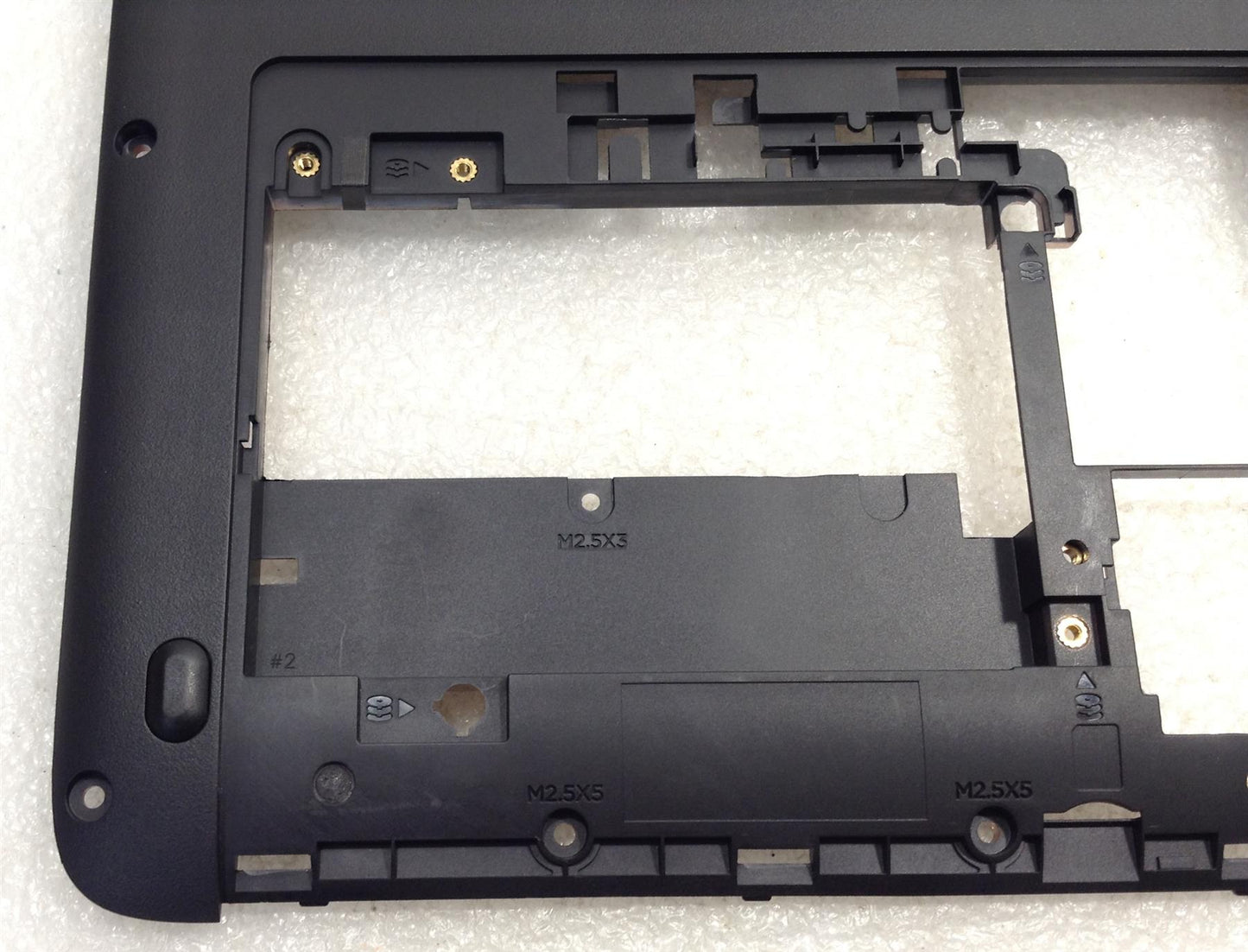 HP ProBook 430 G2 PC 807232-001 Base Enclosure 808033-001 Bottom Base Cover NEW