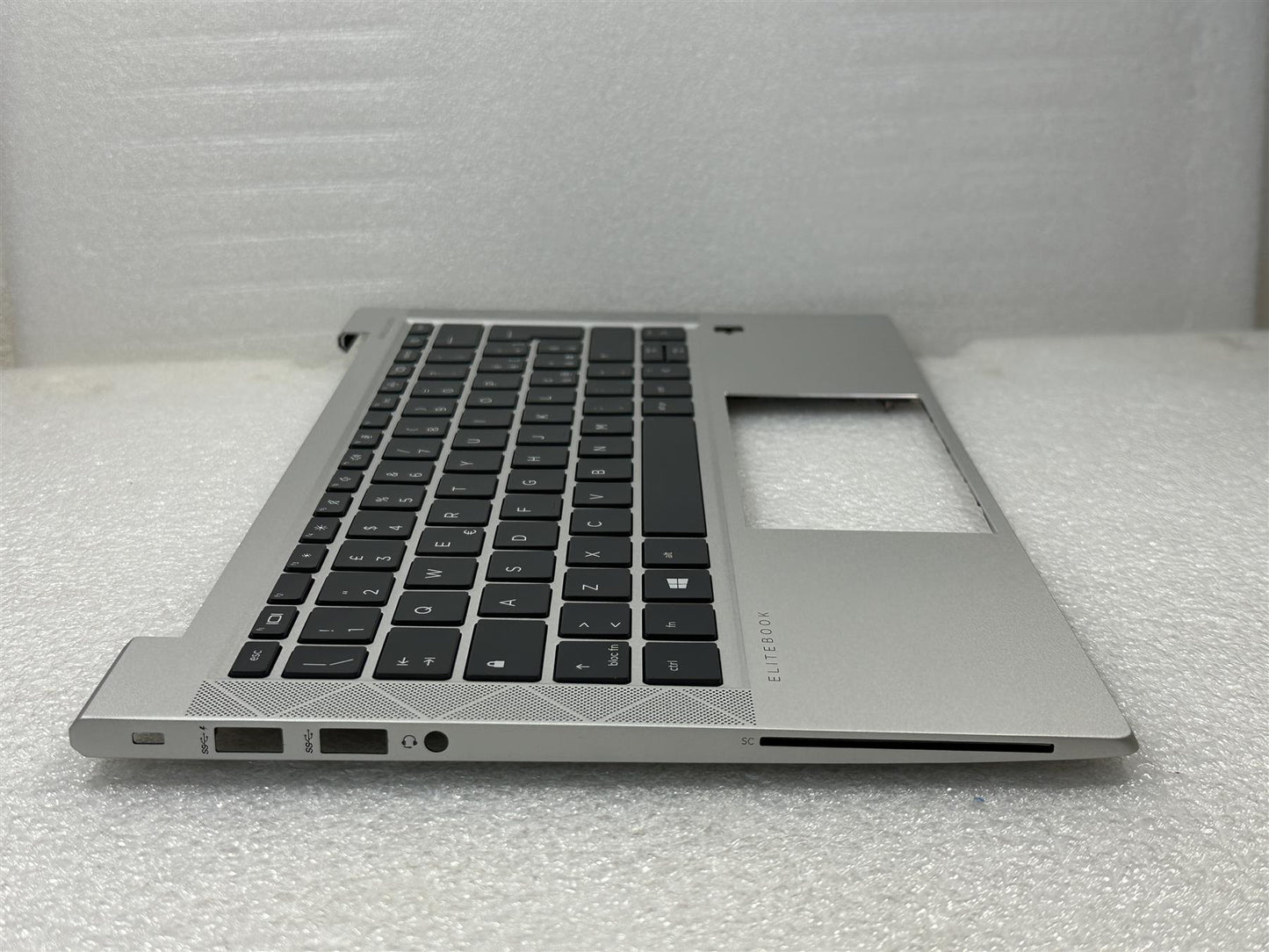 For HP EliteBook 835 G8 Italian Italiano M53848-061 Palmrest Keyboard Top Cover